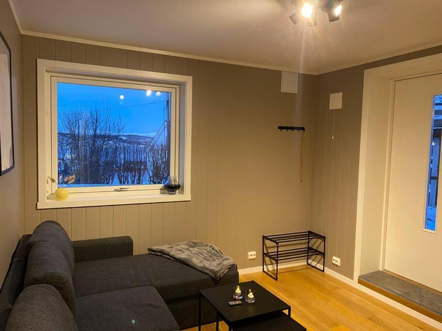 Aurora Apartment Very Close To Cable Car And Sherpatrappa Τρόμσο Εξωτερικό φωτογραφία